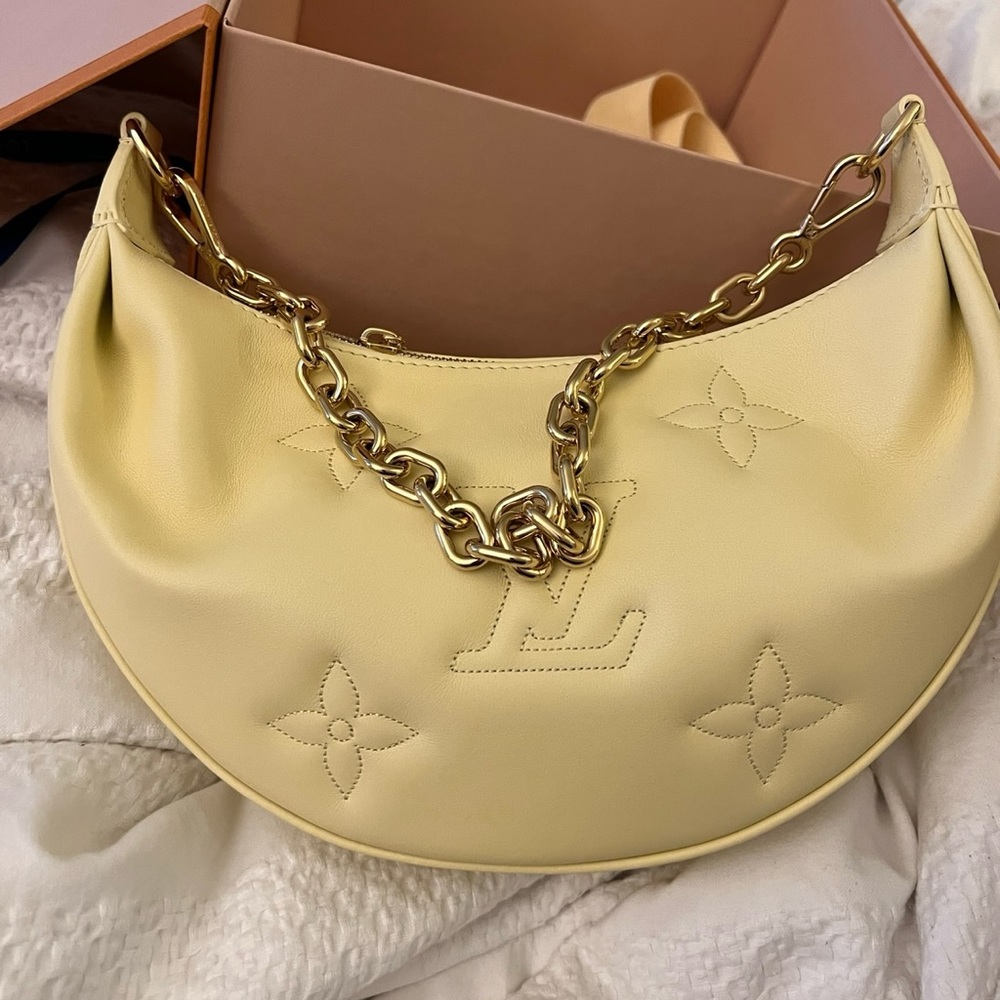 Louis Vuitton Over the Moon Banana Yellow. Rare.
